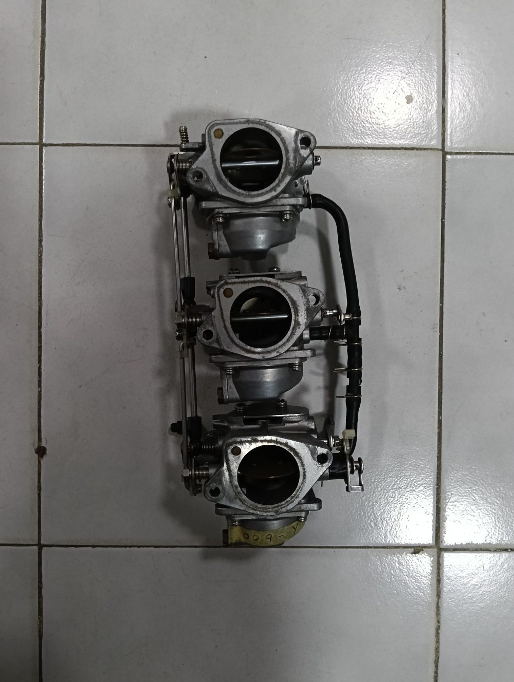 Juego dé carburadores x 3 para Yamaha 75 HP