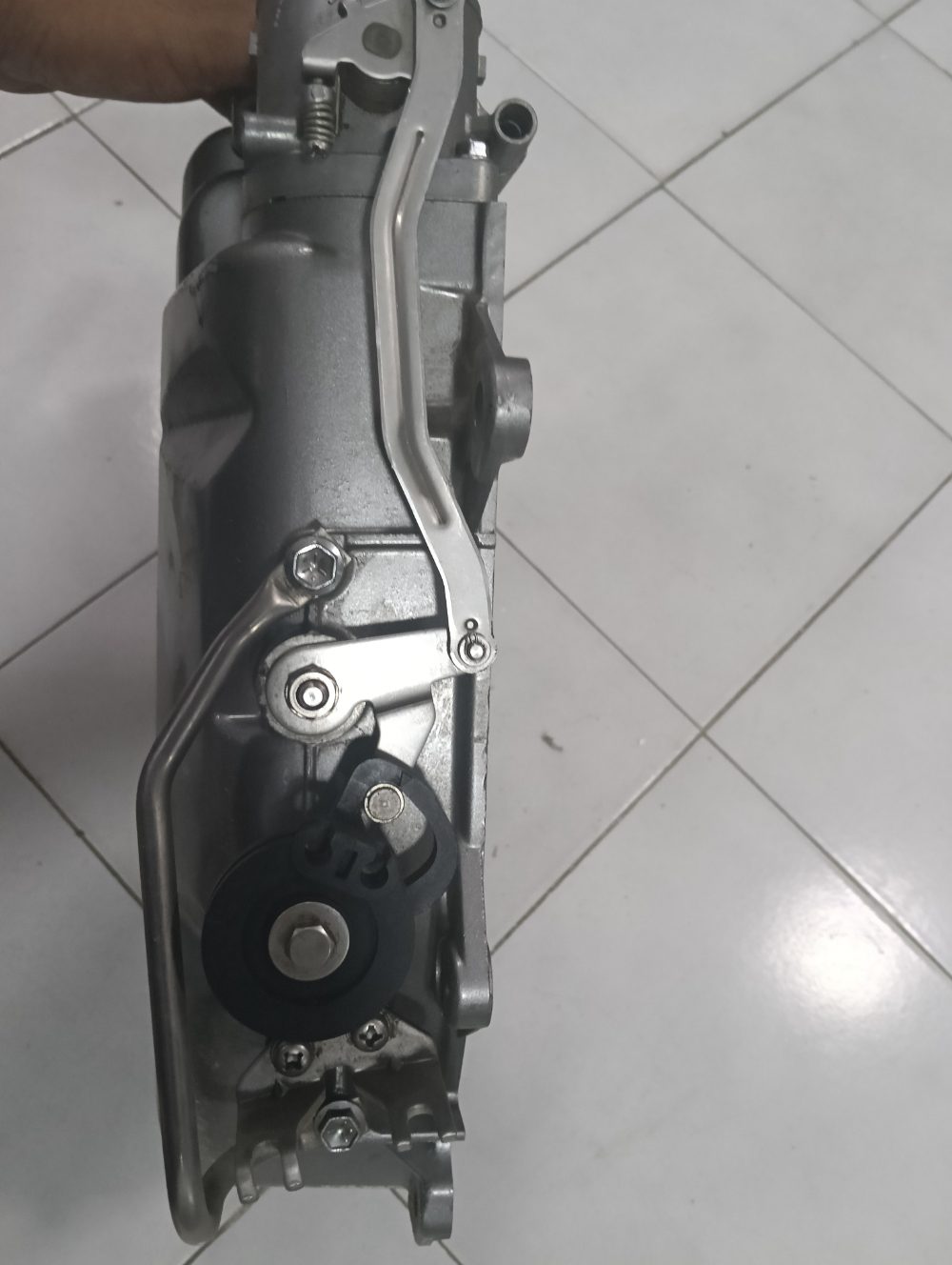 Cubierta de cuerpo de aceleración para Suzuki 200 — foto 3