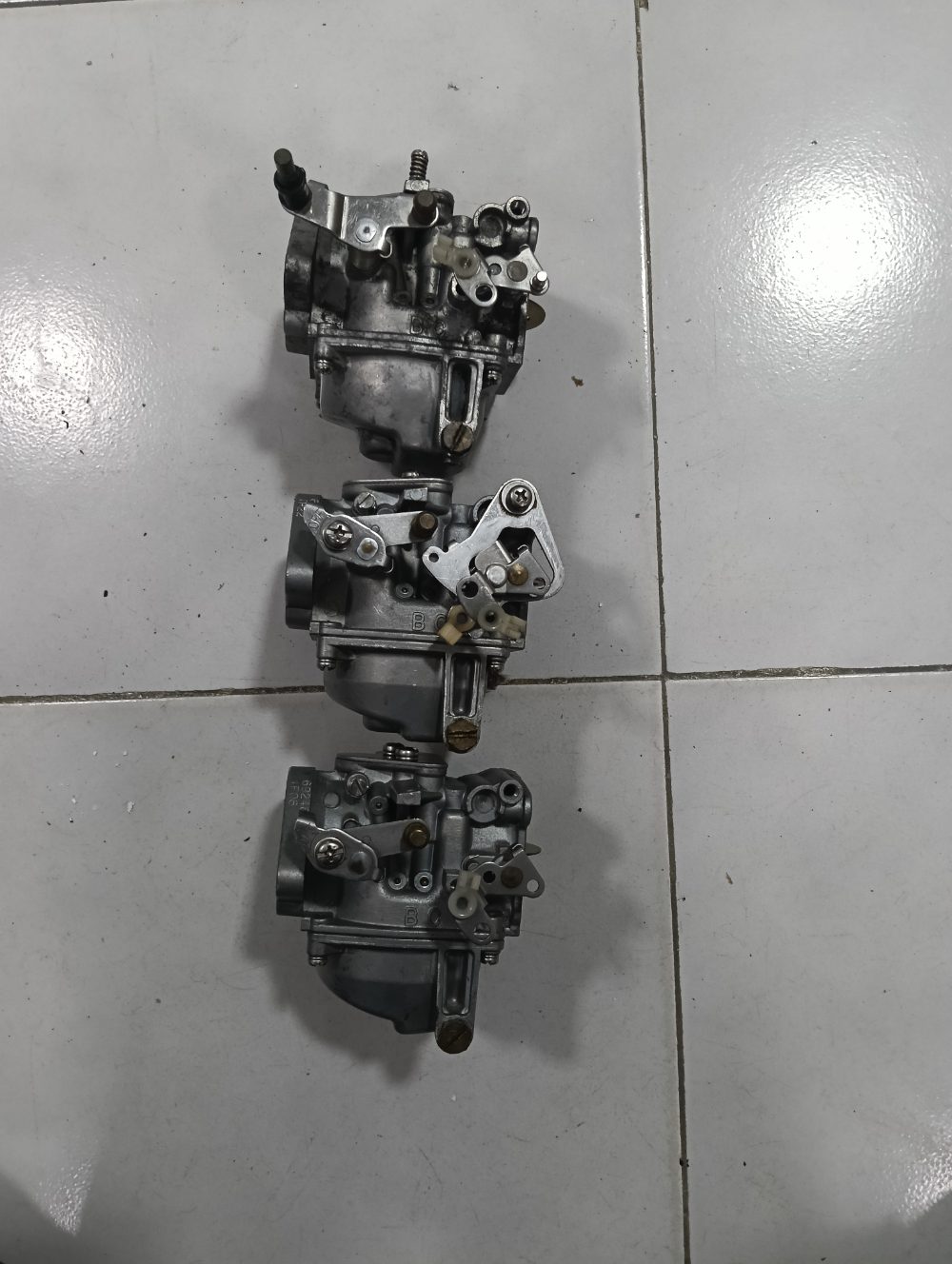 Juego Carburadores por 3 para Yamaha 75 HP — foto 2