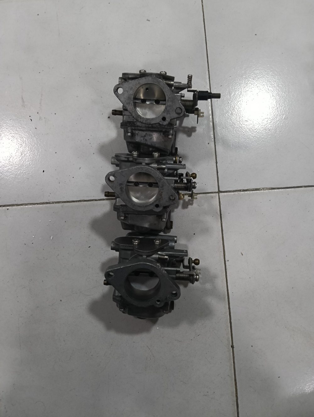 Juego Carburadores por 3 para Yamaha 75 HP — foto 3