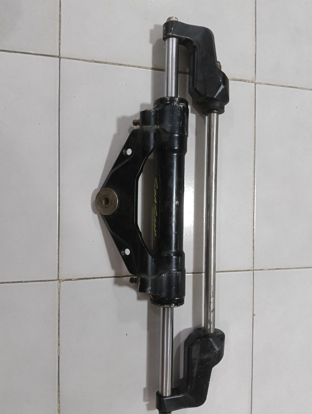 Cilindro de dirección hidráulica — foto 2
