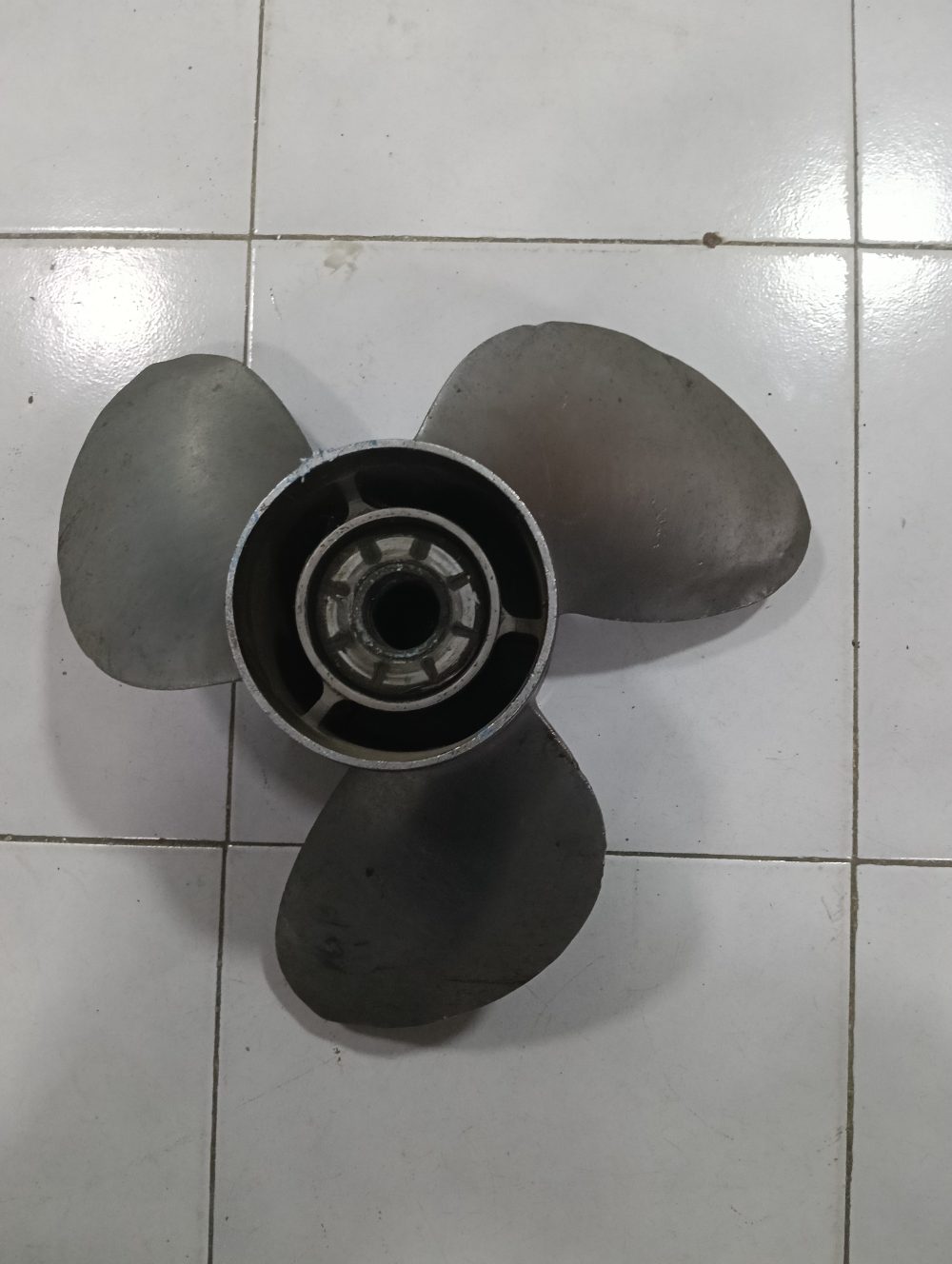 Propela para Yamaha 200 HP 2T — foto 3
