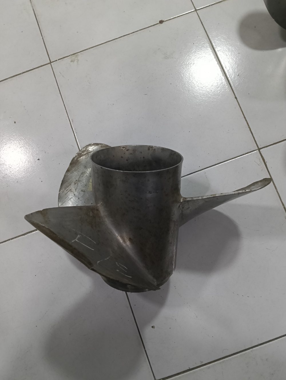 Propela para Yamaha 200 HP 2T paso 21 — foto 2