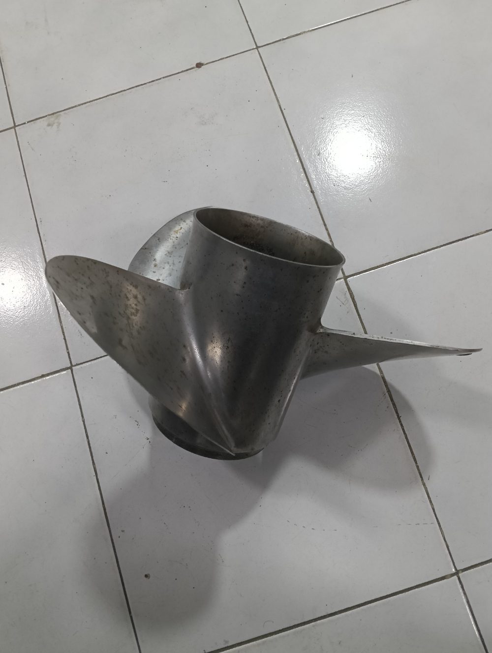 Propela para Yamaha 200 HP 2T paso 21 — foto 2