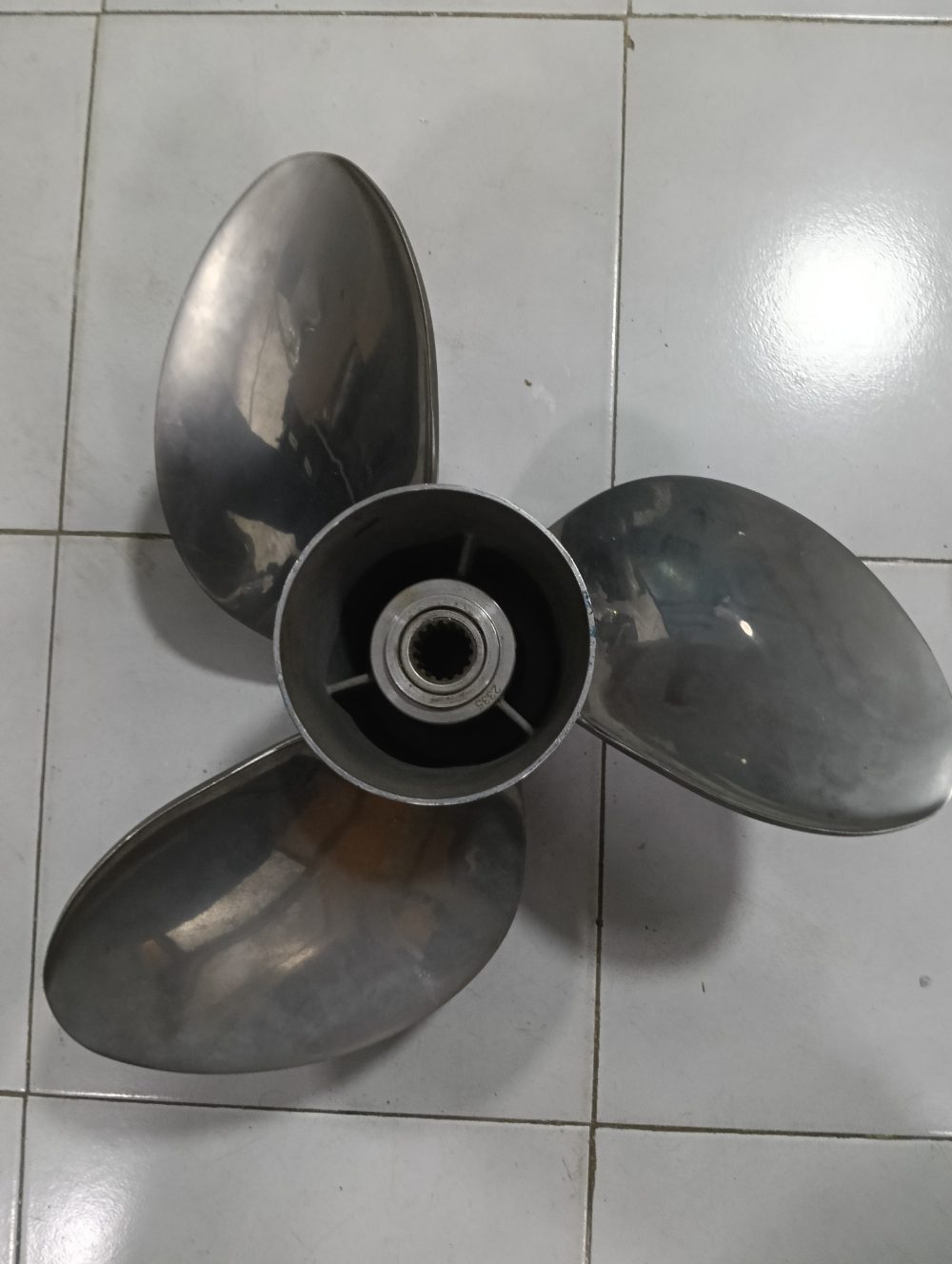Propela para Suzuki paso 18.5 — foto 2
