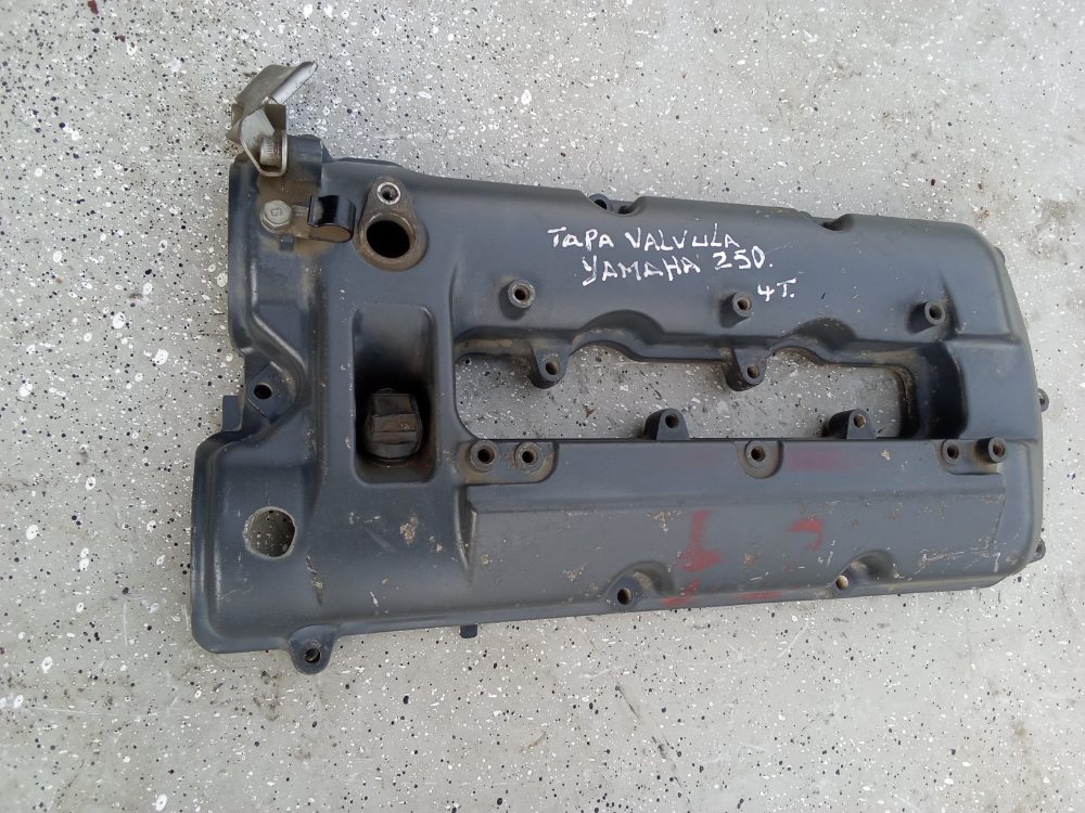 Tapa válvula para Yamaha 250 HP — foto 2
