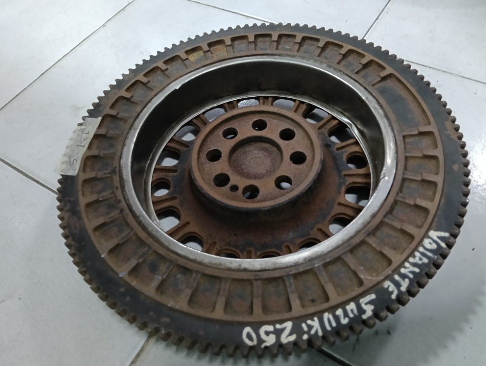 Volante para Suzuki 250 HP — foto 2