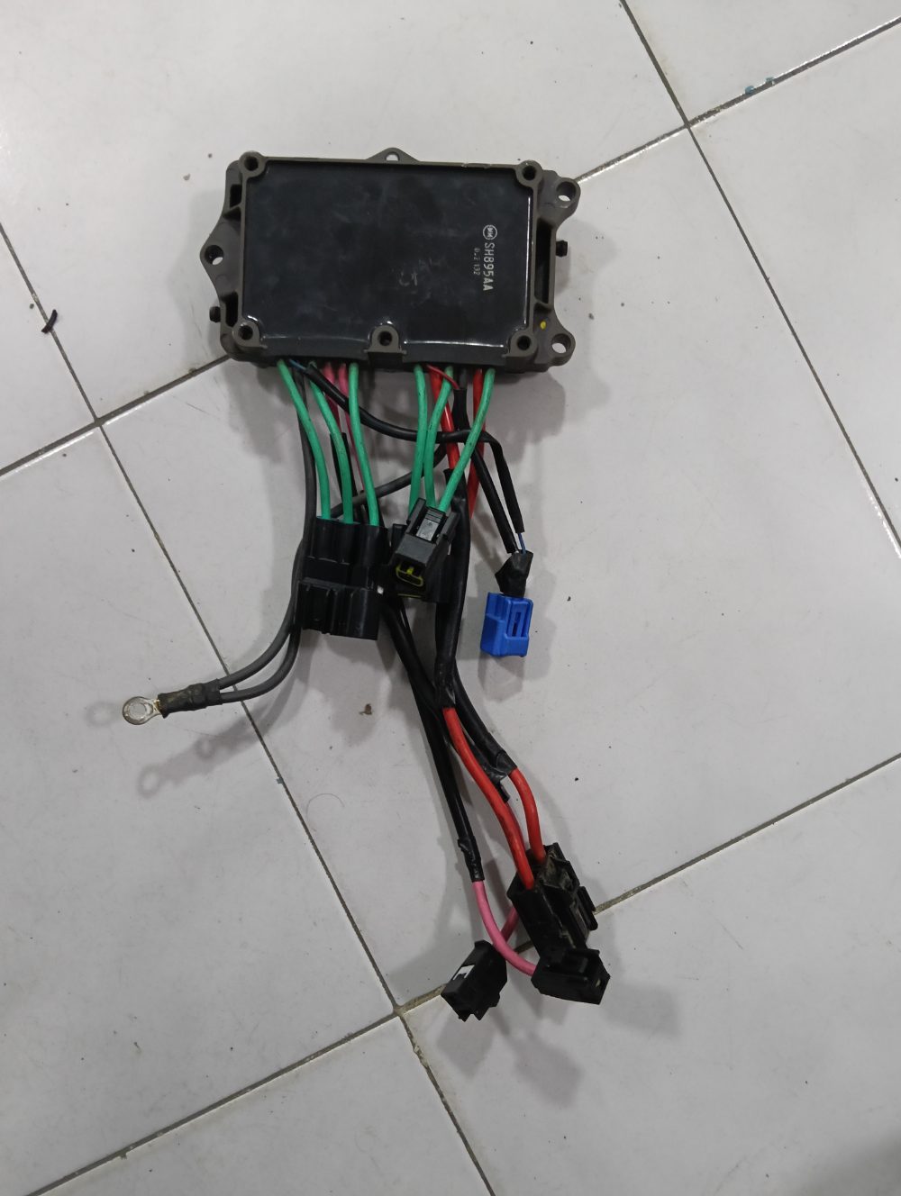 Regulador de voltaje para Yamaha 300 HP — foto 3