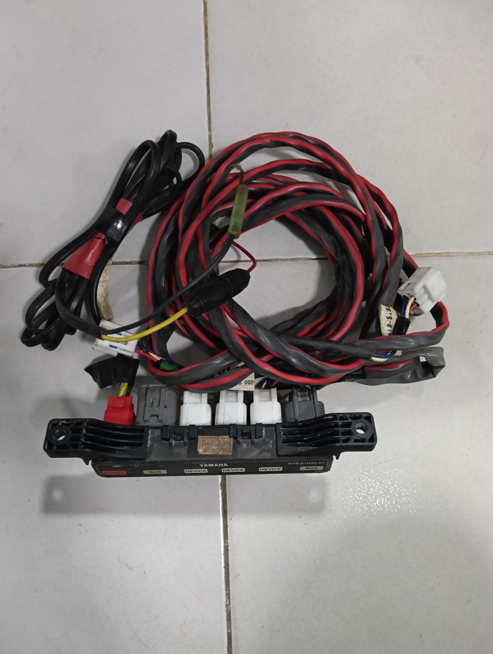 Regleta + cables para Yamaha