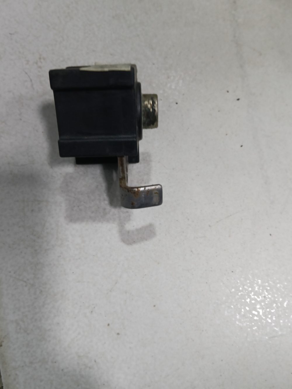 Poste positivo bateria para Yamaha 300 HP — foto 2
