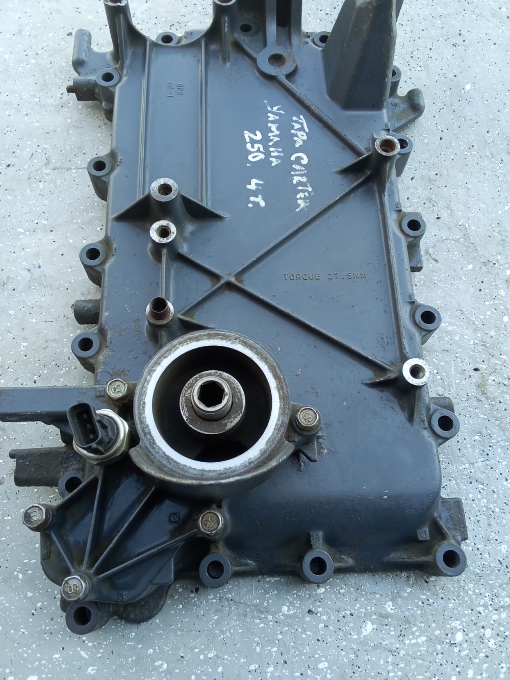 Tapa carter para Yamaha 250 HP 4T — foto 2