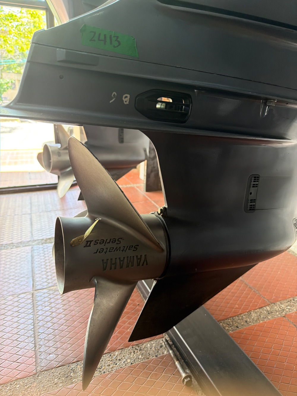 Motor fuera de borda Yamaha 300 V6 4.2L — foto 3