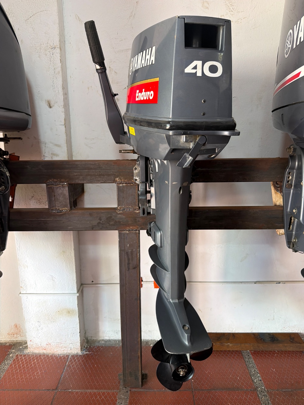 Motor fuera de borda Yamaha Enduro 40 HP