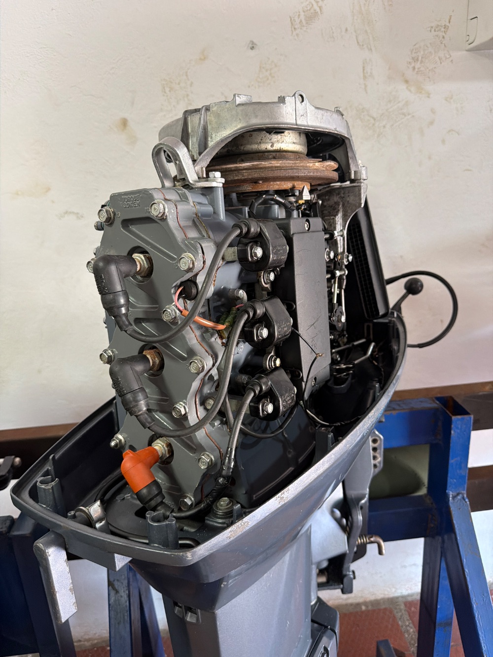 Motor fuera de borda Yamaha Enduro 60HP — foto 3