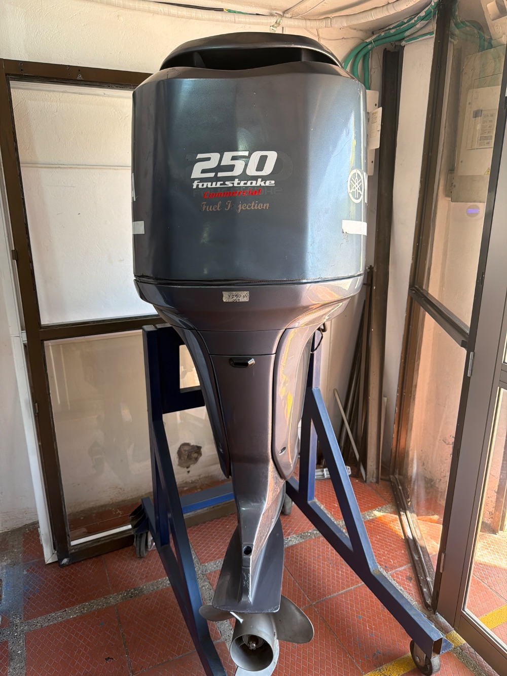 Motor fuera de borda Yamaha 250HP four stroke