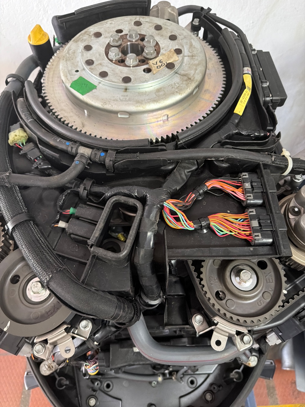 Motor fuera de borda Yamaha 300 V6 4.2L — foto 7