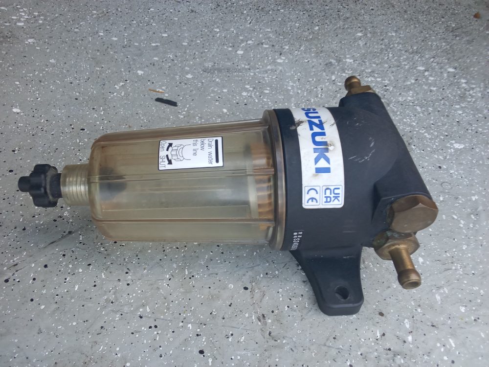 Filtro separador de agua/combustible Suzuki — foto 3