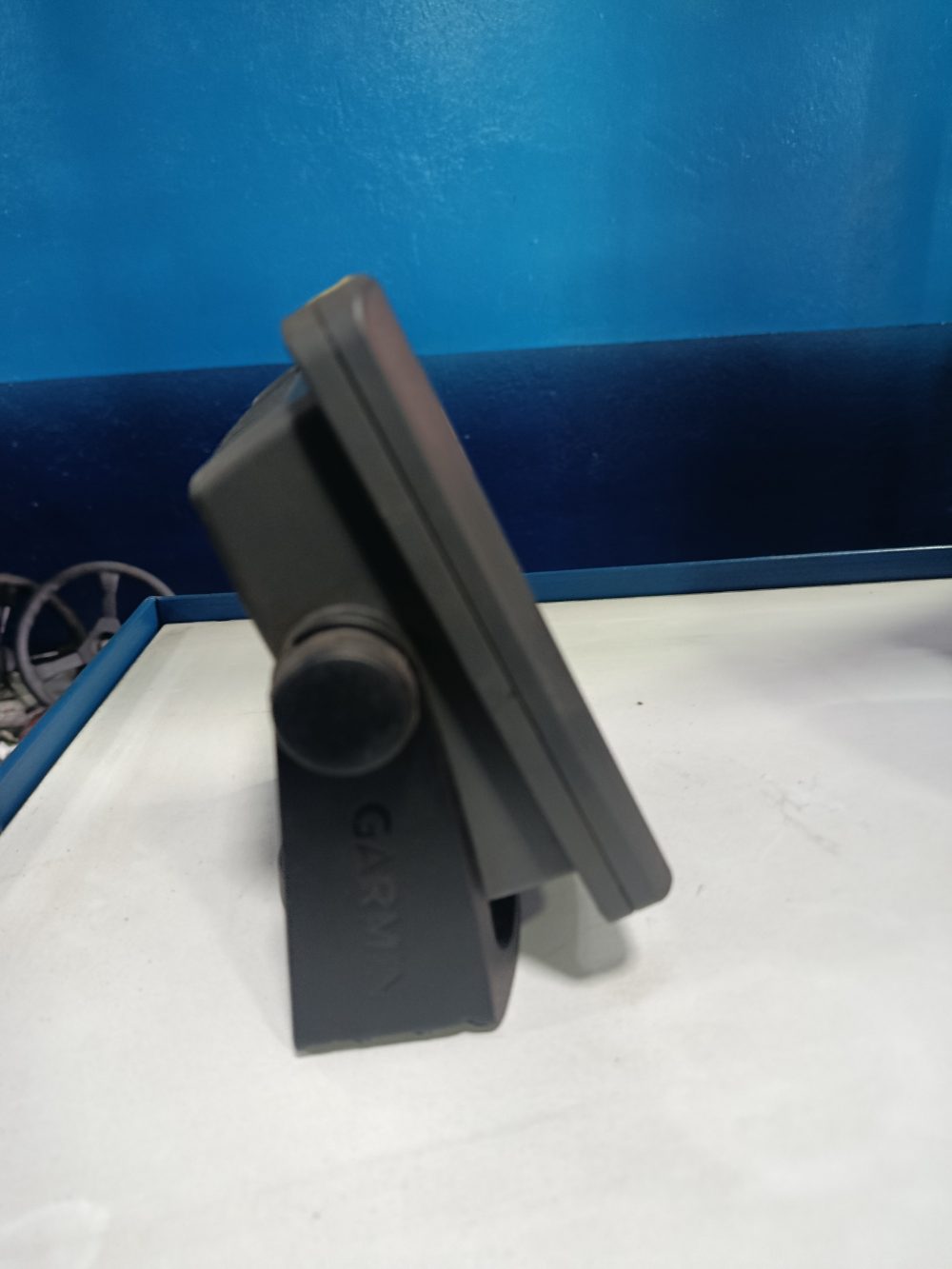 Garmin echoMAP 50s (GPS/sonda náutica con pantalla agrietada) — foto 4