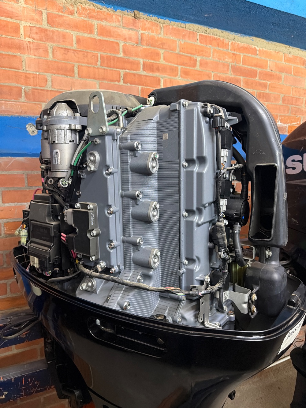 Motor Suzuki 150 HP 4T — foto 6