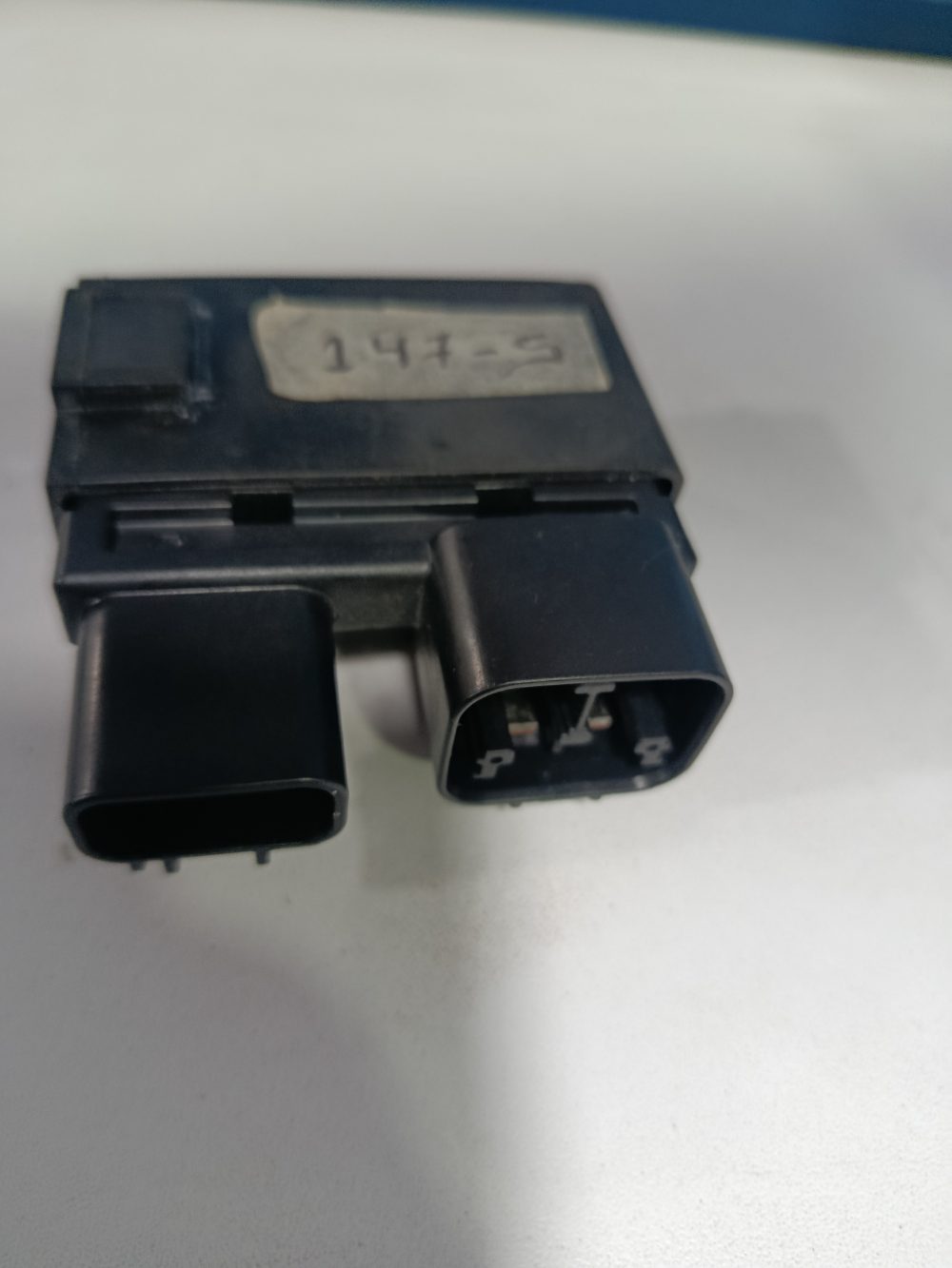 Relé de PowerTrin Suzuki 115HP — foto 3