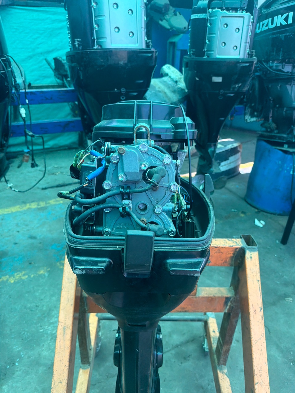 Motor Suzuki 40HP 2T — foto 5