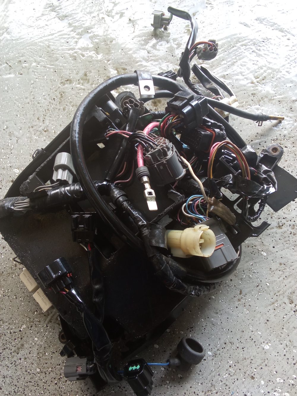 Arnés de cableado con conectores para motor fuera de borda