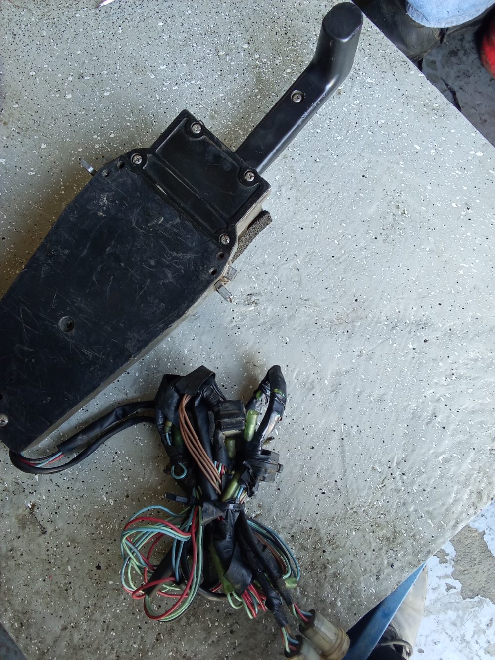 Caja Yamaha — foto 2