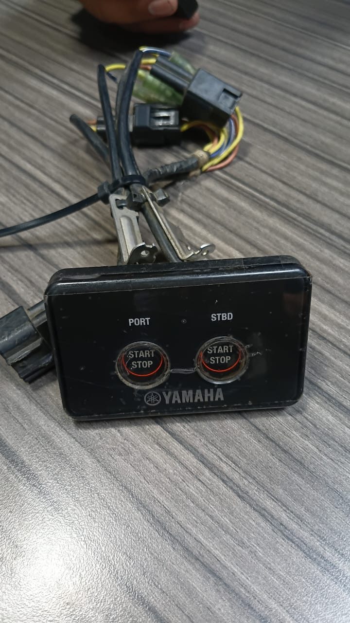 Panel de control Start/Stop Port/Stbd Yamaha
