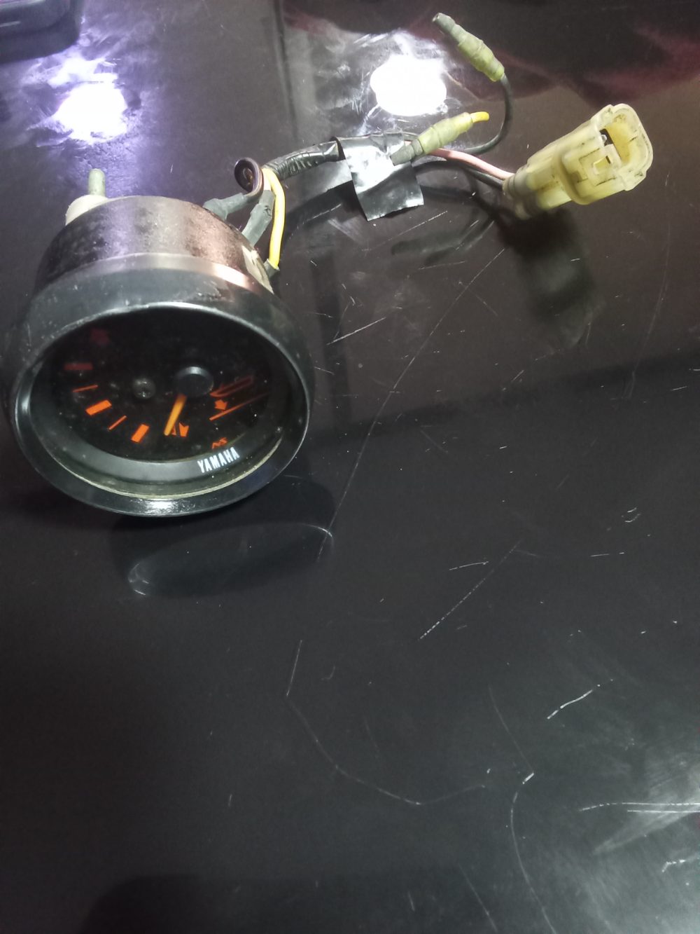Reloj indicador de trim analógico
