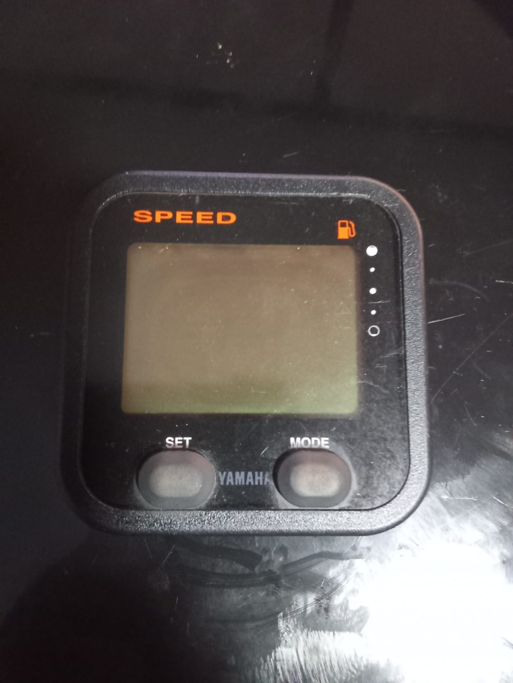 Tacómetro indicador de combustible — foto 3