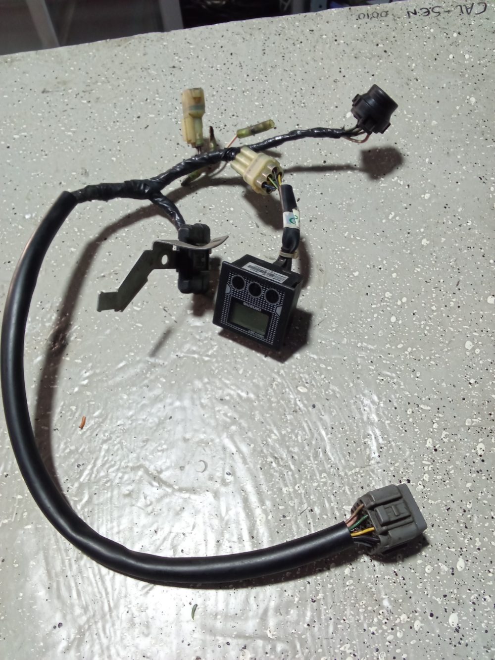 Arnés adaptador de cables con pantalla digital — foto 2