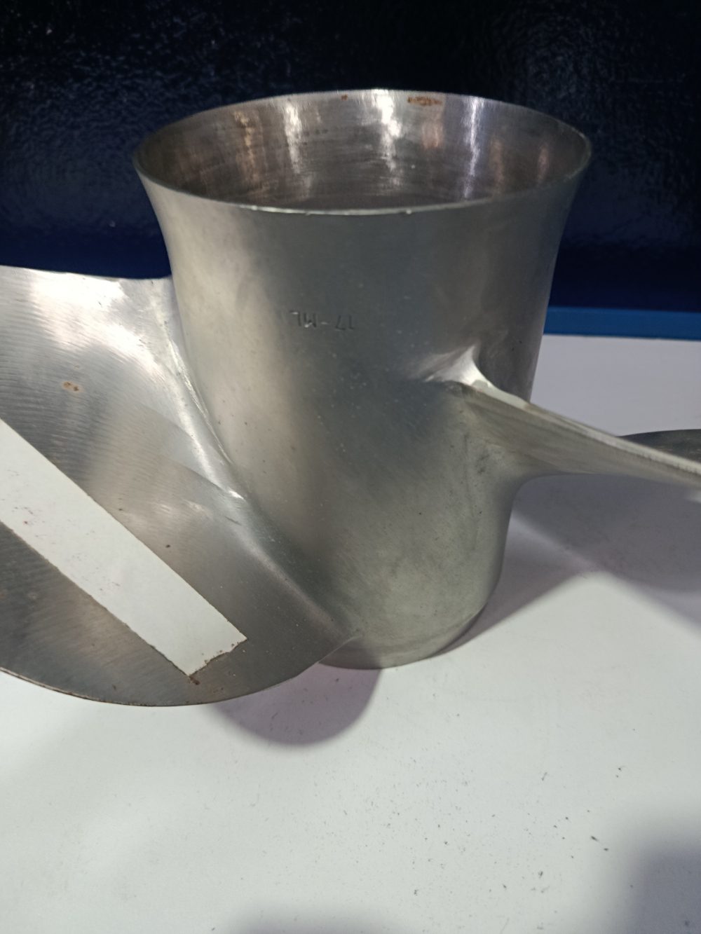 Hélice/propela para motor fuera de borda — foto 2