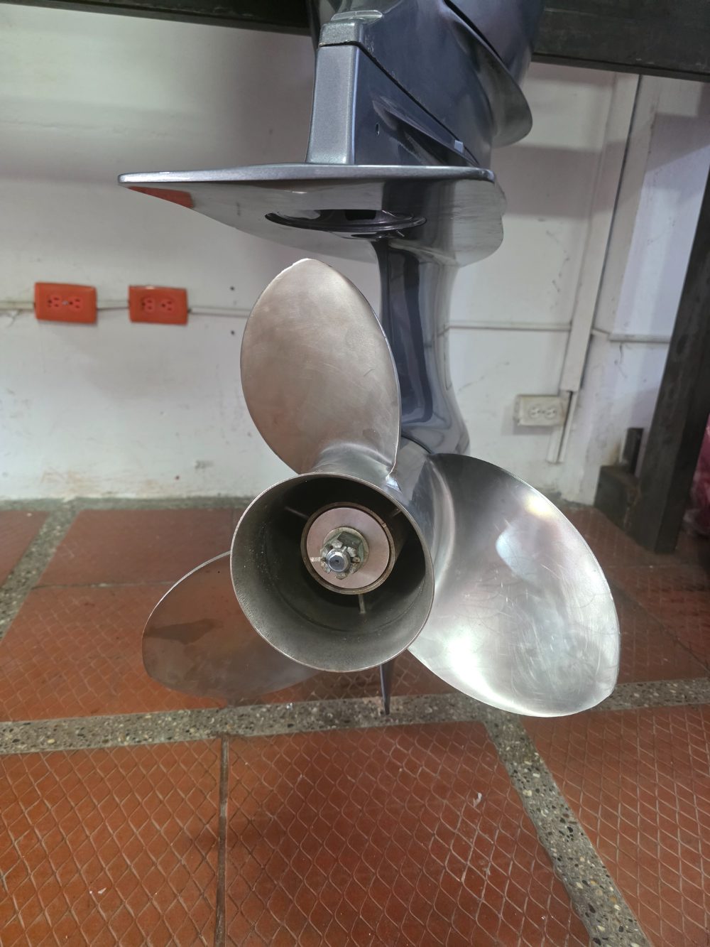 Motor fuera de borda Yamaha 300 HP — foto 4