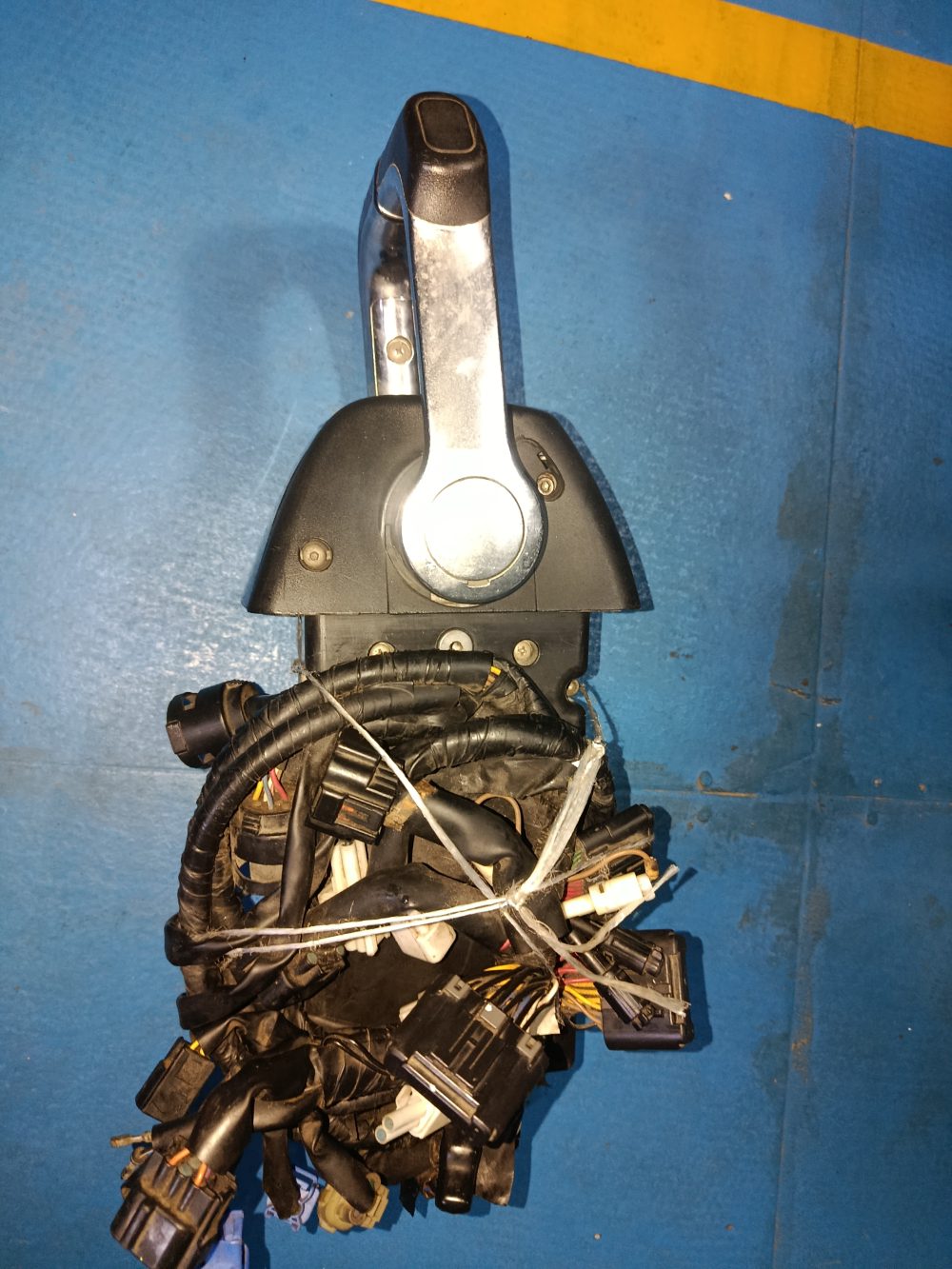 Caja de mando electrónico Yamaha 300HP