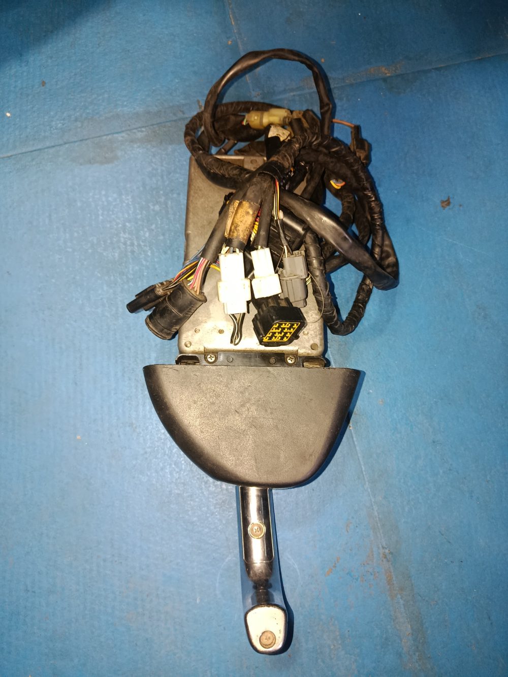 Caja de mando electrónica sencilla para Yamaha 300HP