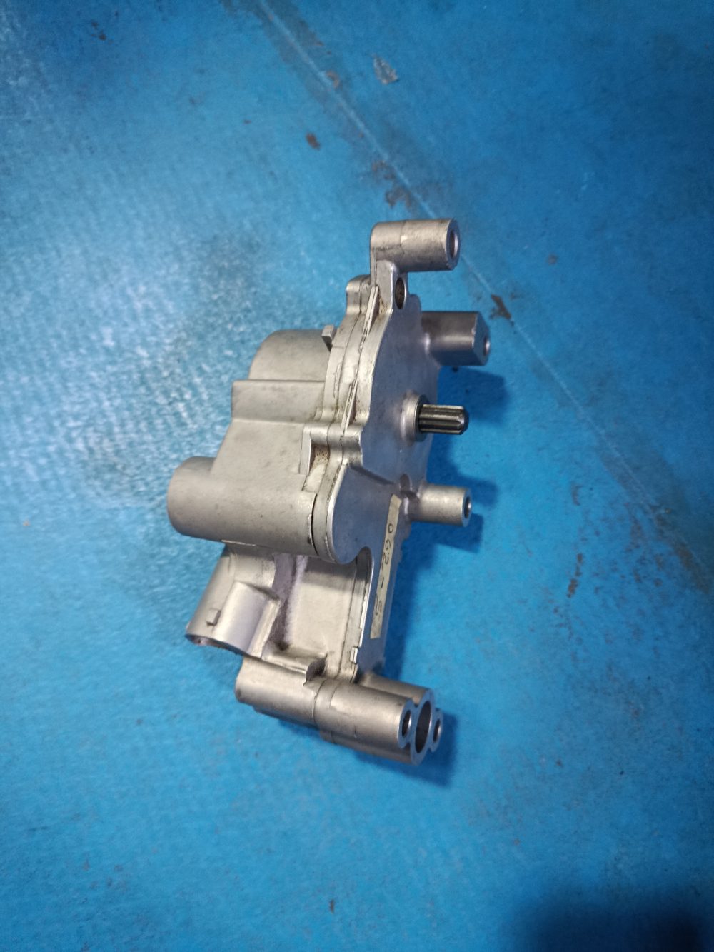 Bomba de aceite Suzuki 250HP — foto 3