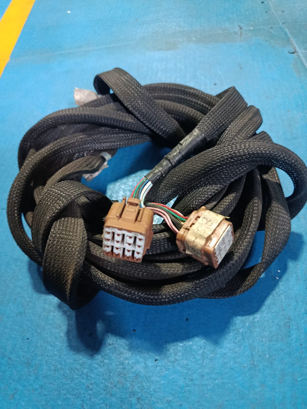 Arnés de Suzuki 300HP — foto 3