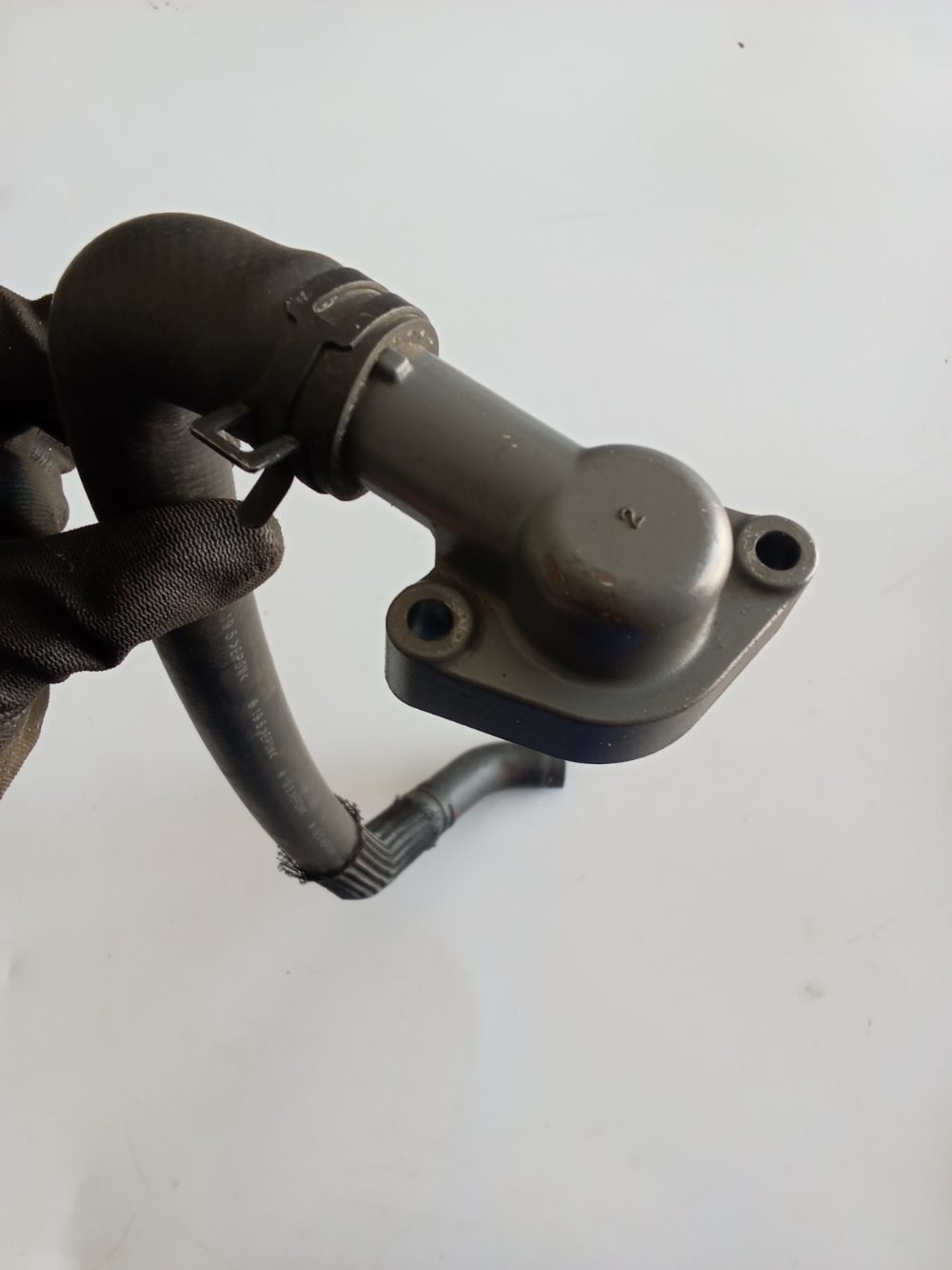 Manguera de retorno de agua de enfriamiento (con tapa / brida del termostato) — foto 4