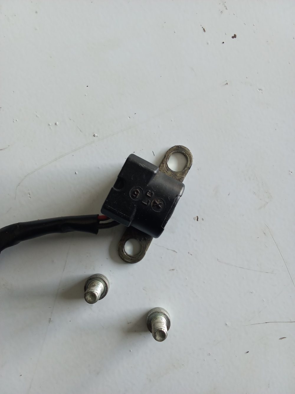Sensor de pulsosuzuki 90 HP 4T B — foto 4