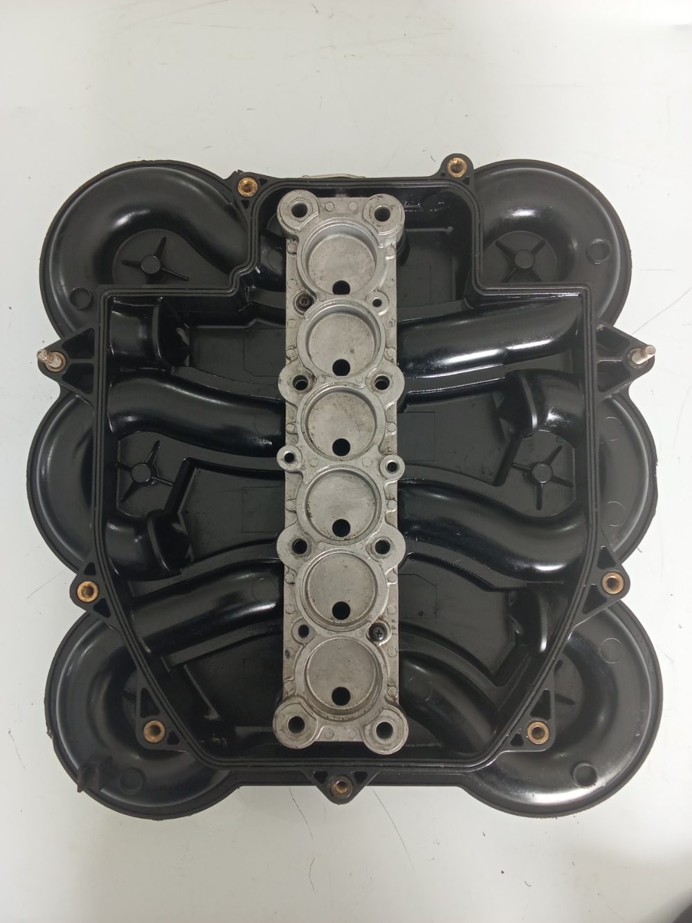 Múltiple de admisión Suzuki 250 HP