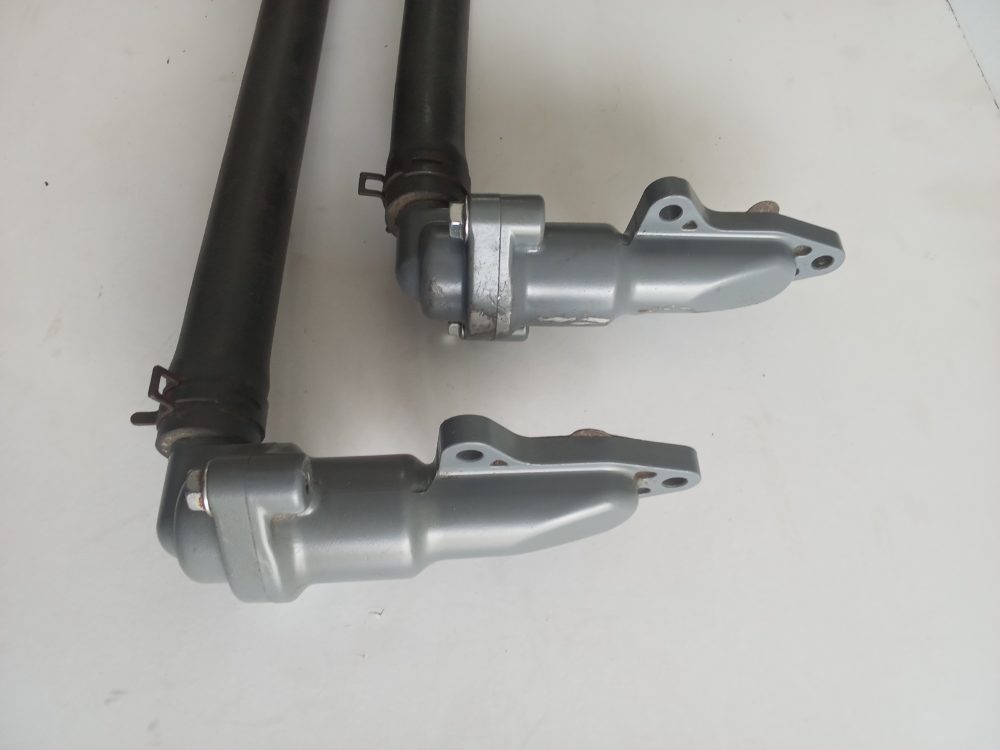 Manguera de refrigeración con bases/cubierta de termostato — foto 2