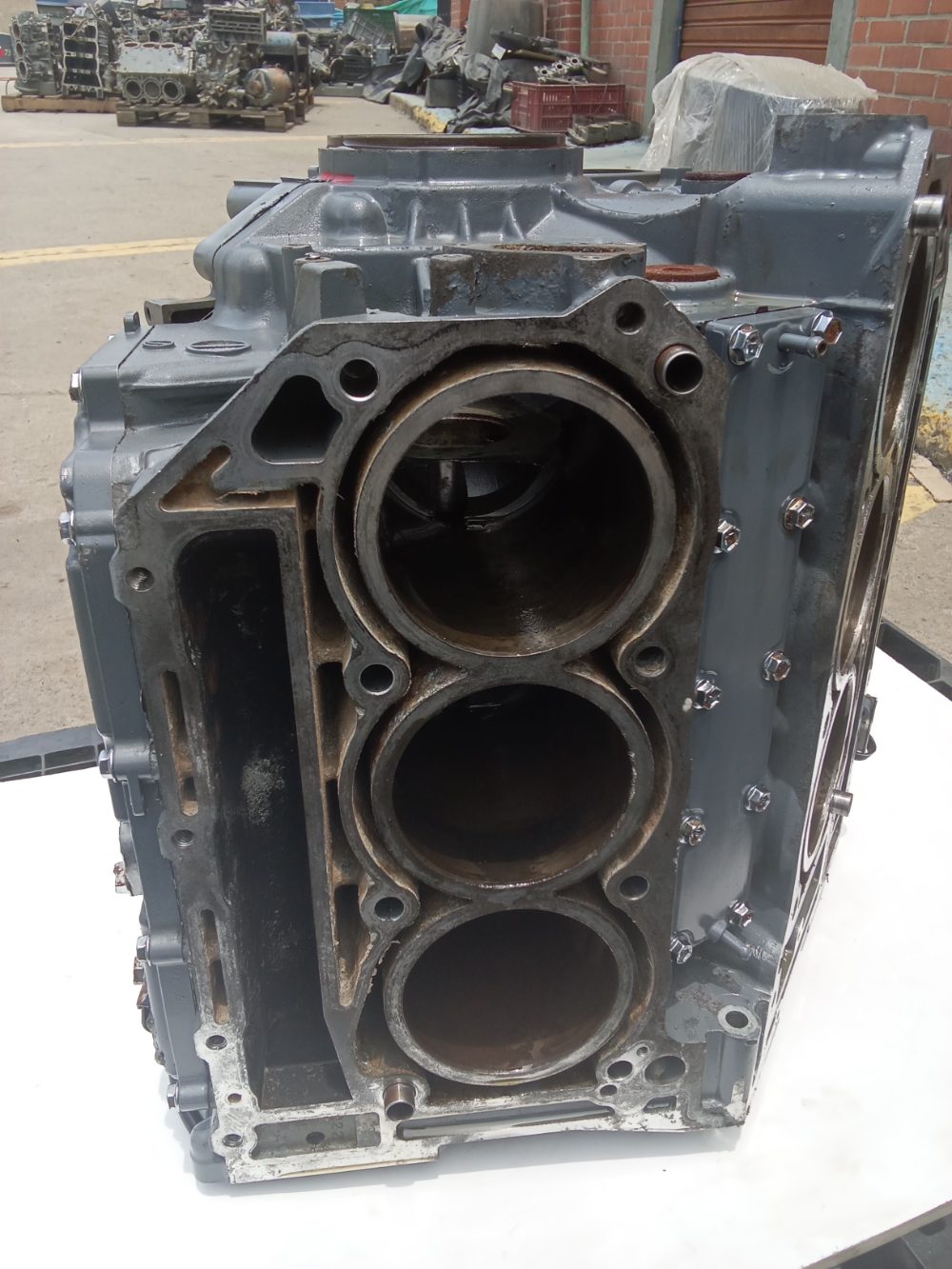 Bloque Suzuki 250HP — foto 5