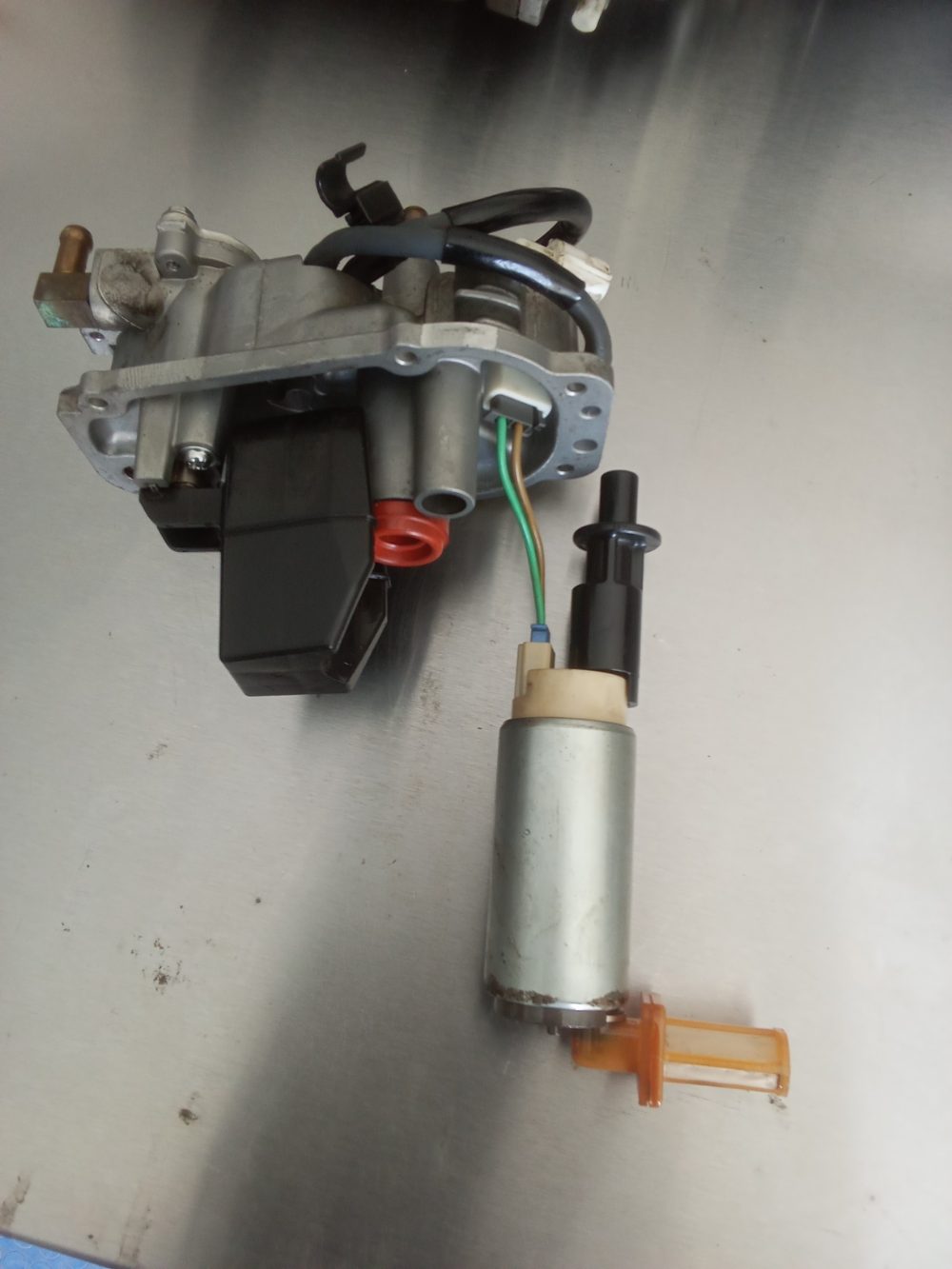 Cámara de flotación del separador del vapor y bomba de presión 4T — foto 5