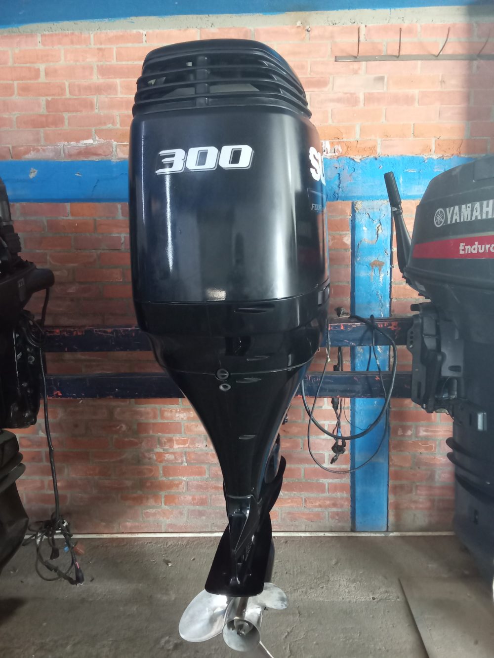 Suzuki 300HP