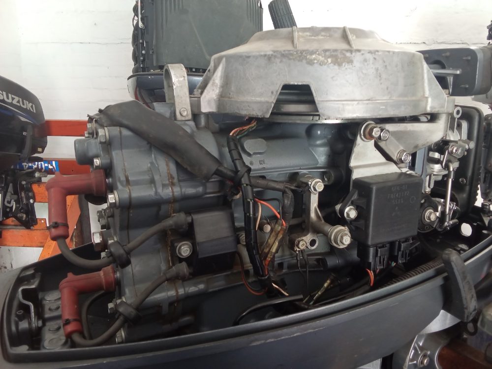 Motor fuera de borda Yamaha 40HP 2T — foto 6