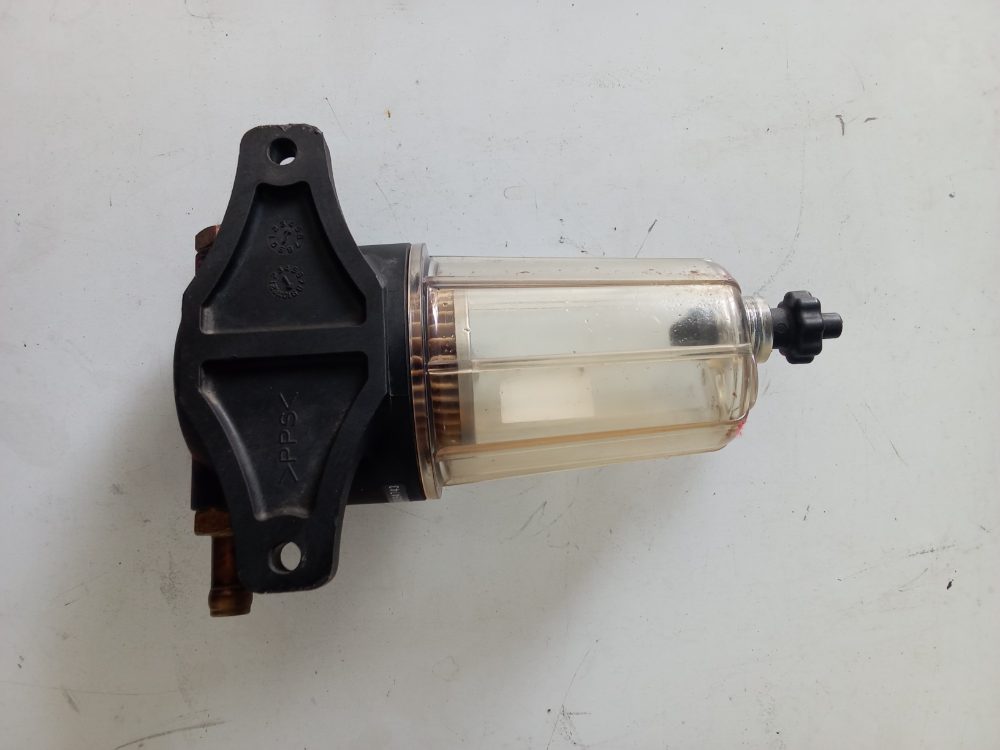 Filltro separador de agua y gasolina original de Suzuki Marine — foto 2