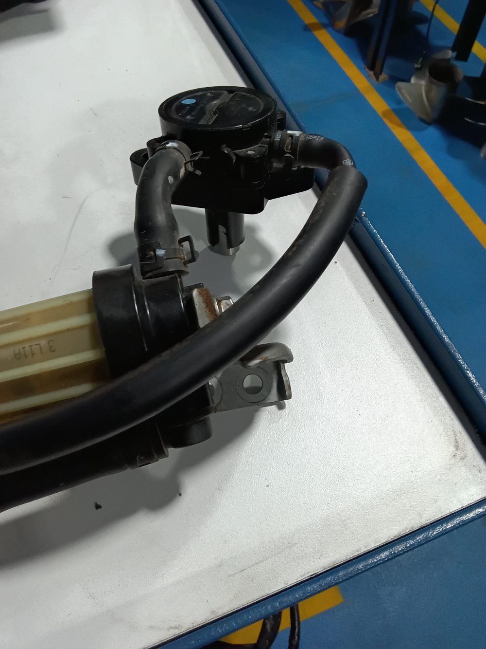 Bomba de combustible de baja con filtro y mangueras suzuki 115HP — foto 2