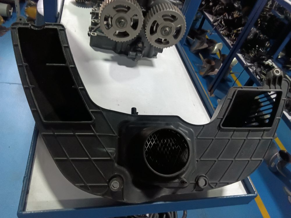 Silenciador/filtro de aire yamaha 250HP — foto 2