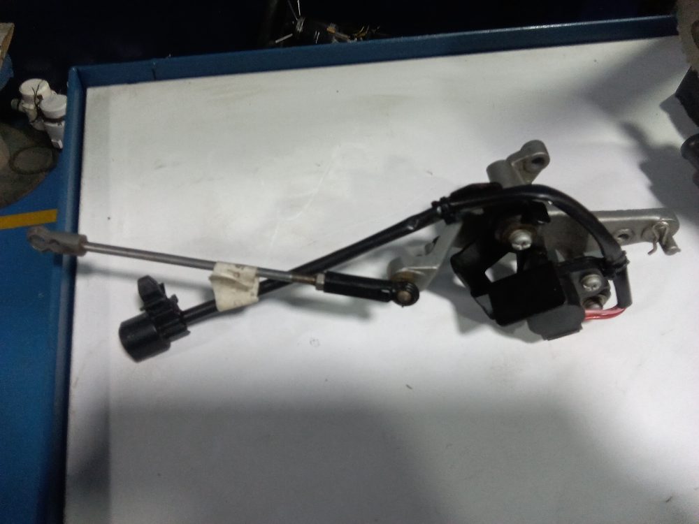 Sensor de posision de cambios yamaha 100HP — foto 3