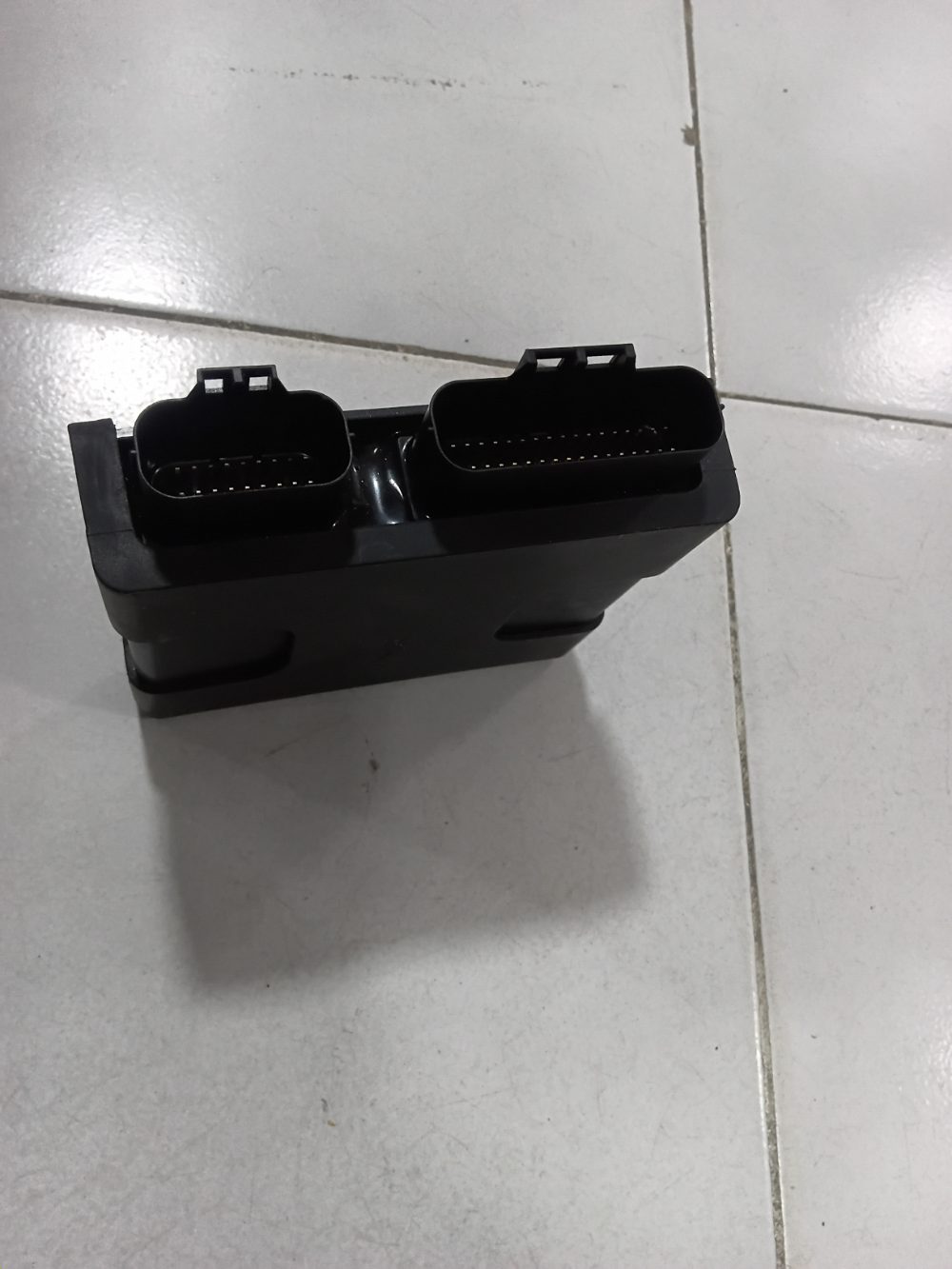 ECM suzuki 115HP modelo viejo — foto 2